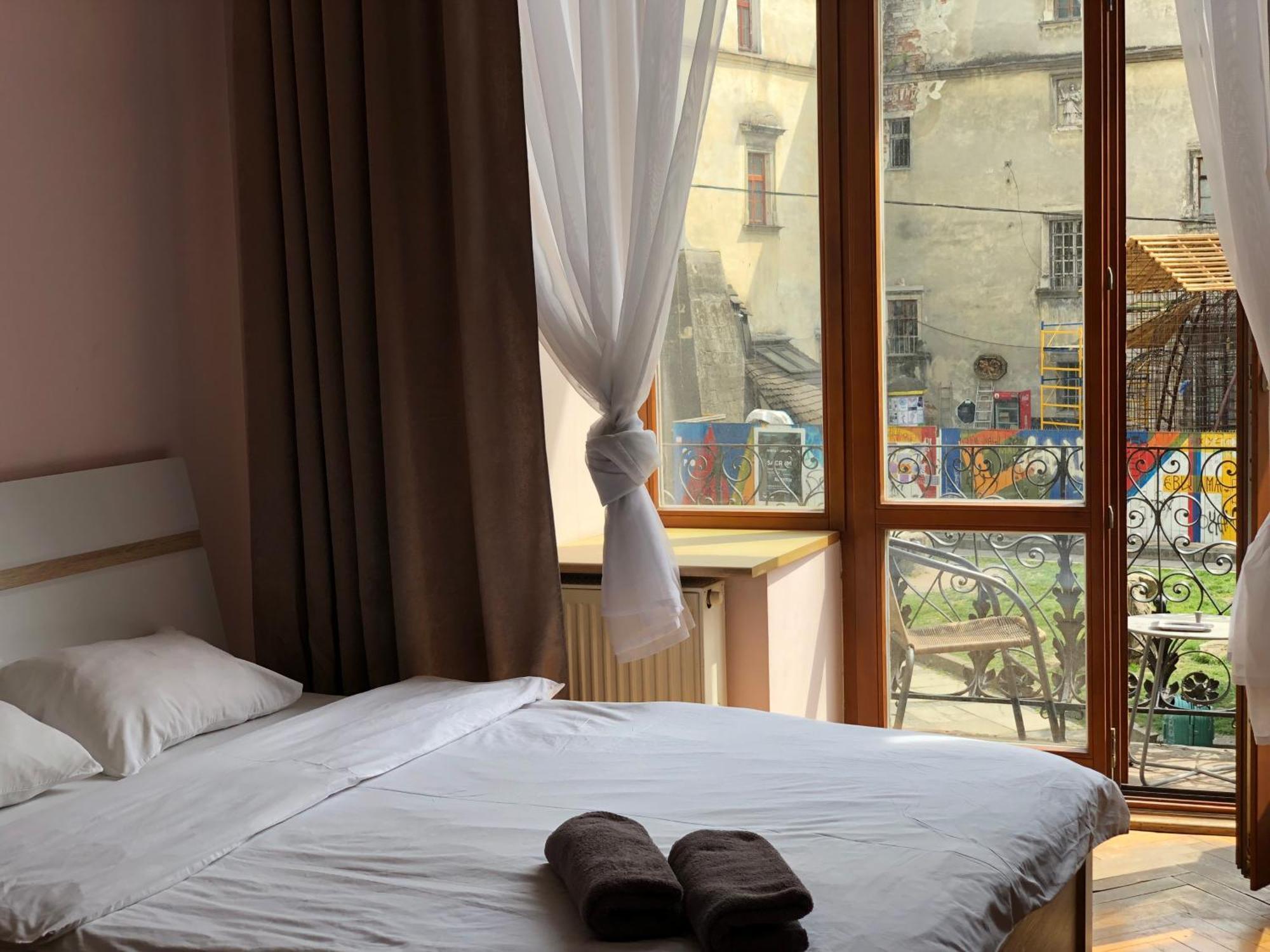 Romantic With Balcony Lviv